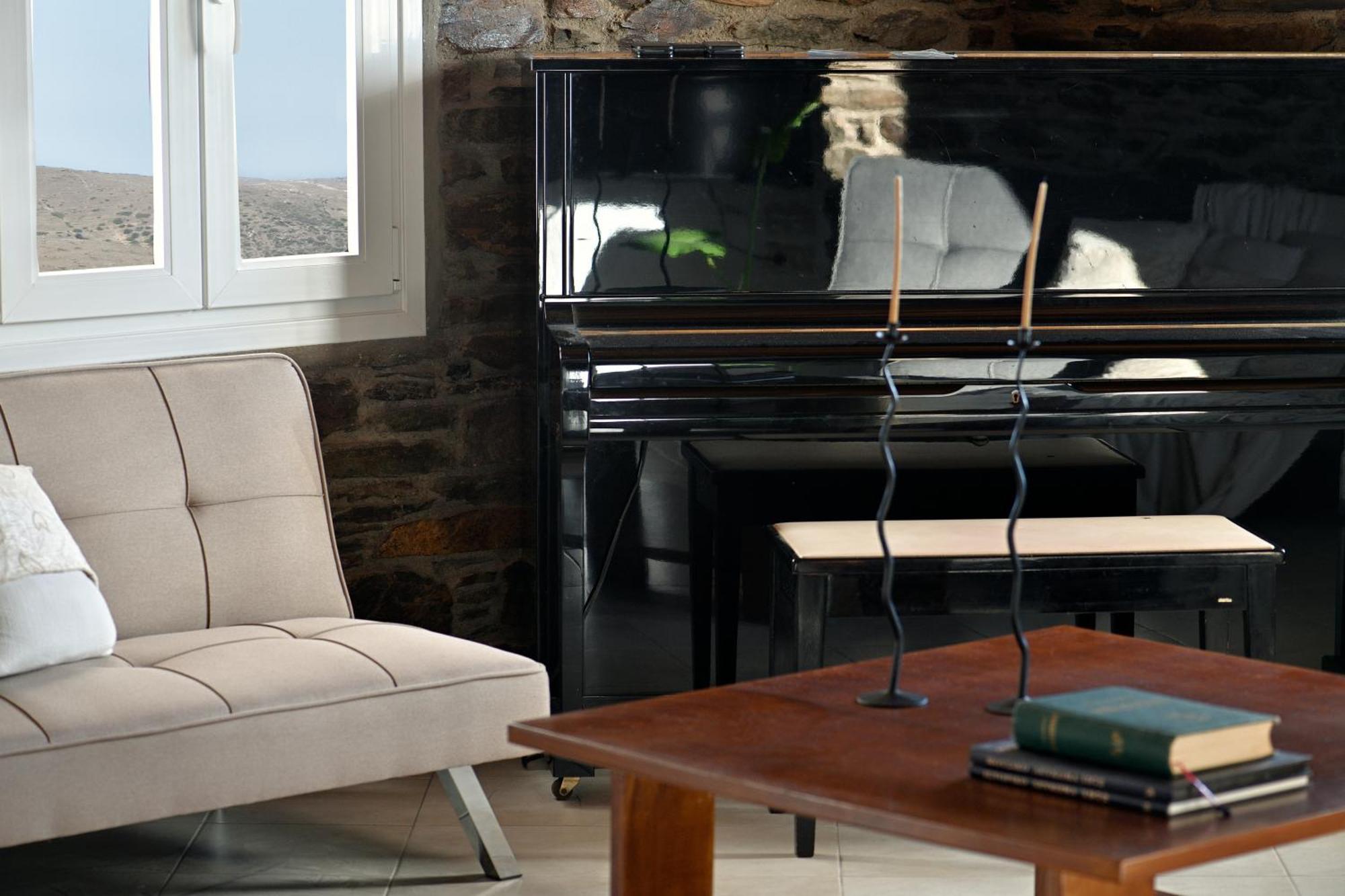 Country house The Nest Kalivari (Andros)